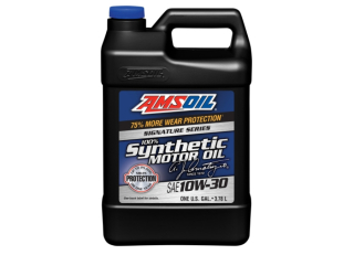 Plně syntetický motorový olej AMSOIL Signature Series 10W-30 3,78 l